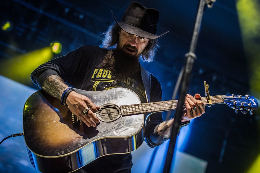 Cody Jinks brought hippies, cowboys and misfits together at the Loud and Heavy Festival