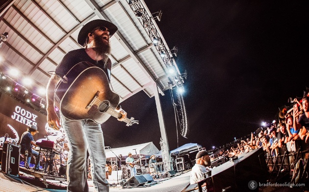 Cody Jinks’ Inaugural Loud and Heavy Fest in Words and Pictures